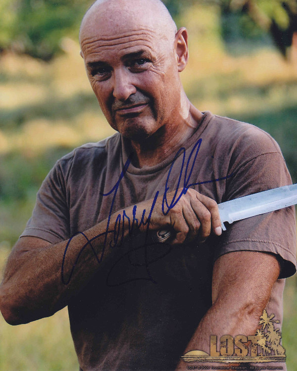 Terry O'Quinn as Johnathan "John" Locke (Oceanic 815 Crash Survivor ... - o'quinn_terry-a03